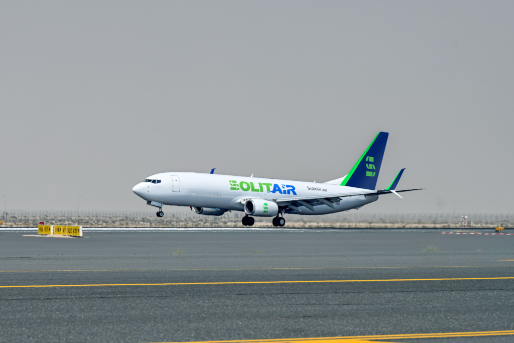 13thJULY_SolitAir-aircraft_1-1024×683-1 طائرة شحن تستعد للإقلاع لنقل البضائع عبر الممرات الجوية الدولية
