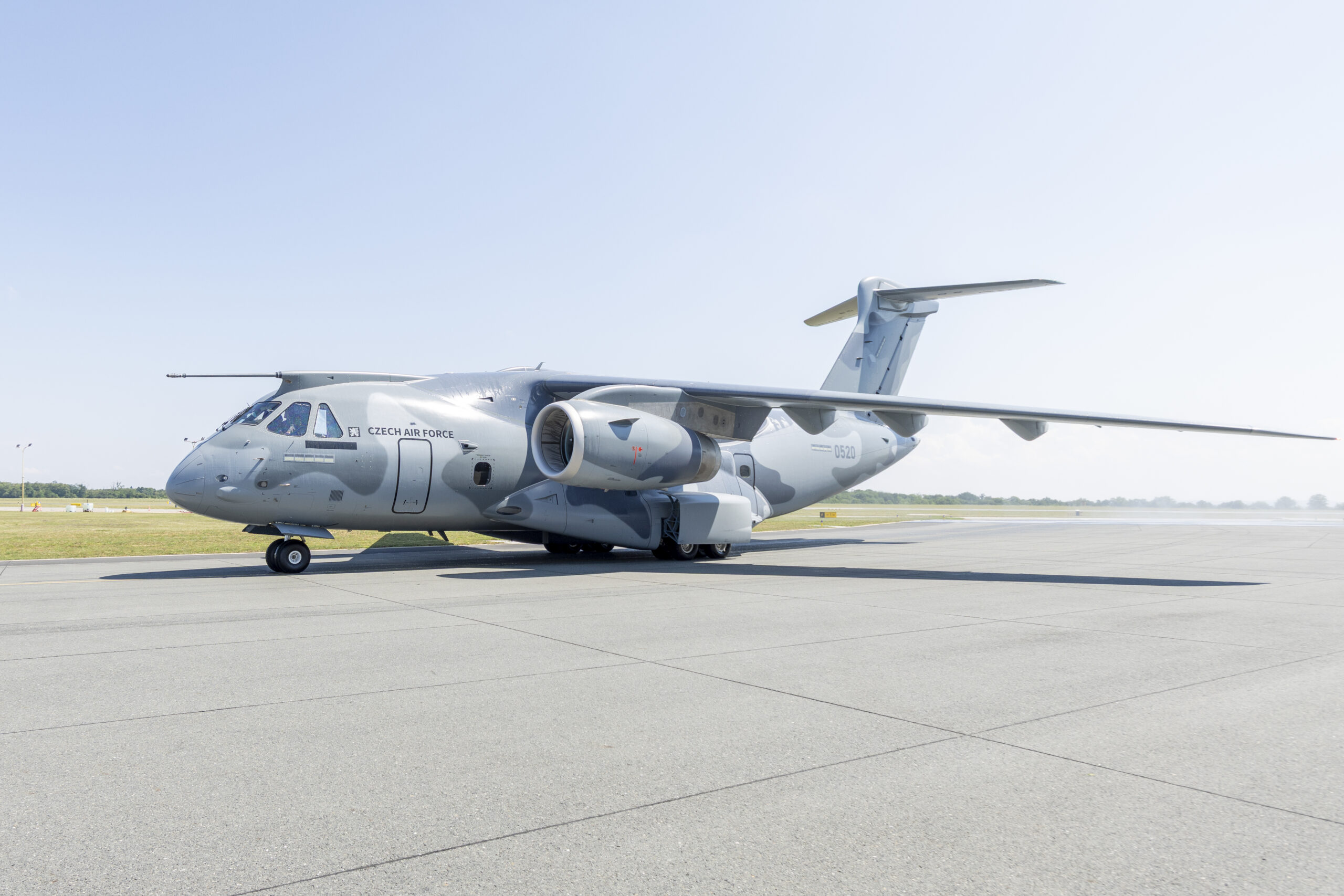 Embraer-Delivers-First-C-390-Millennium-to-Czech-Air-Force-Just-20-Months-After-Contract-1-scaled-1 طائرة النقل العسكري C-390 Millennium التابعة للقوات الجوية التشيكية