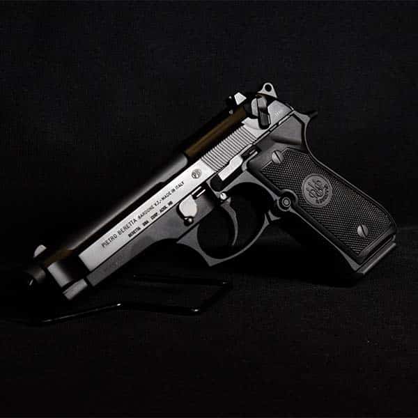 مسدس-beretta-92FS-9mm مسدس بيريتا 92FS الإيطالي عيار 9 ملم